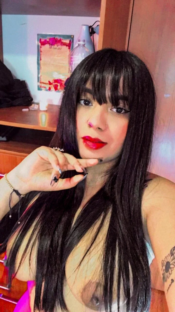 XXX Porn Photo of Nude danny_goddess 10