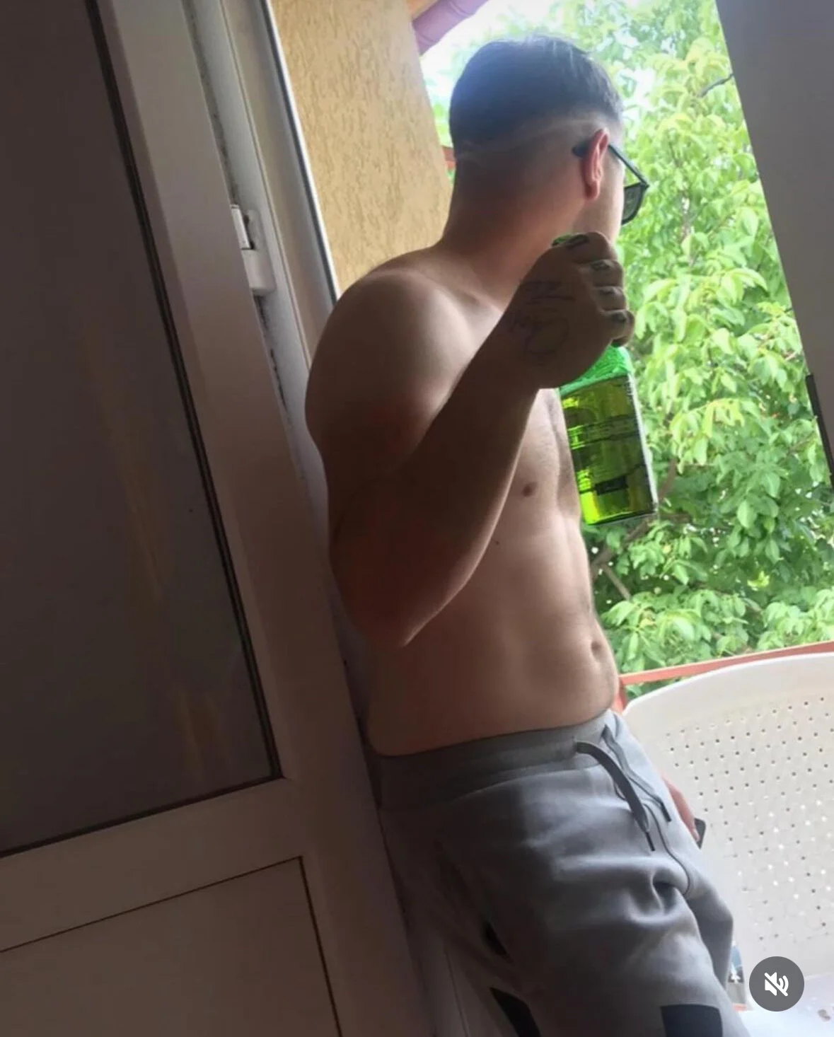 XXX Porn Photo of Nude klydick 2
