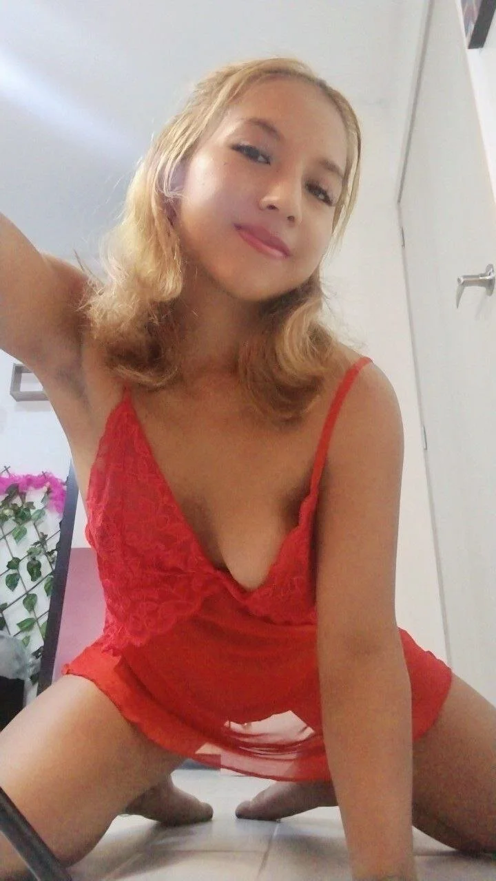 XXX Porn Photo of Nude agatadelphine 13