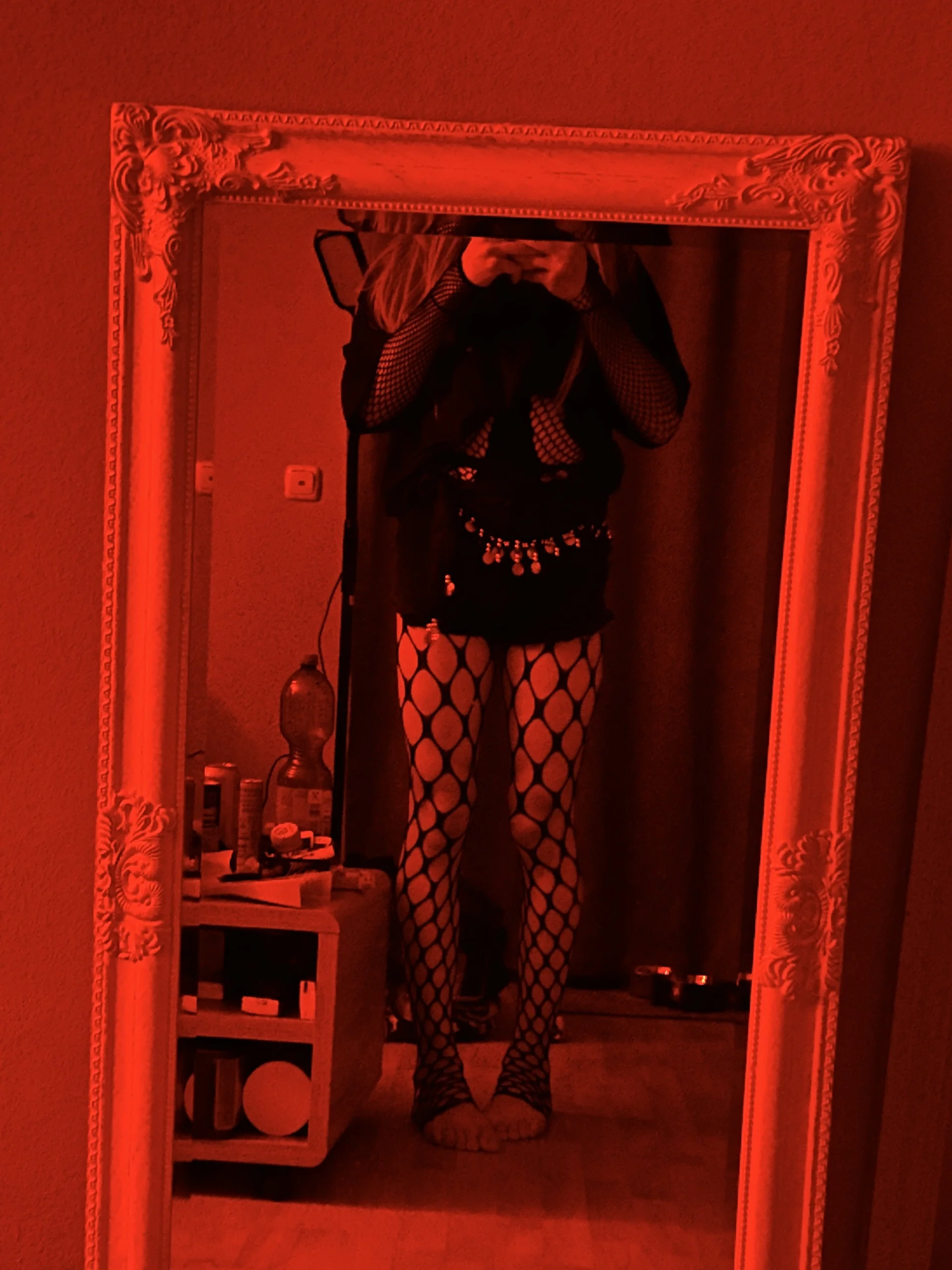 XXX Porn Photo of Nude Roxyredx 5