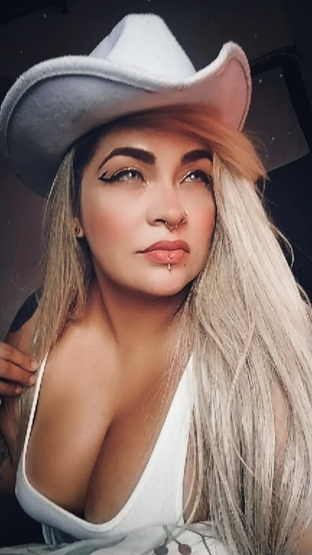 XXX Porn Photo of Nude natasha_rodriguez1_ 21