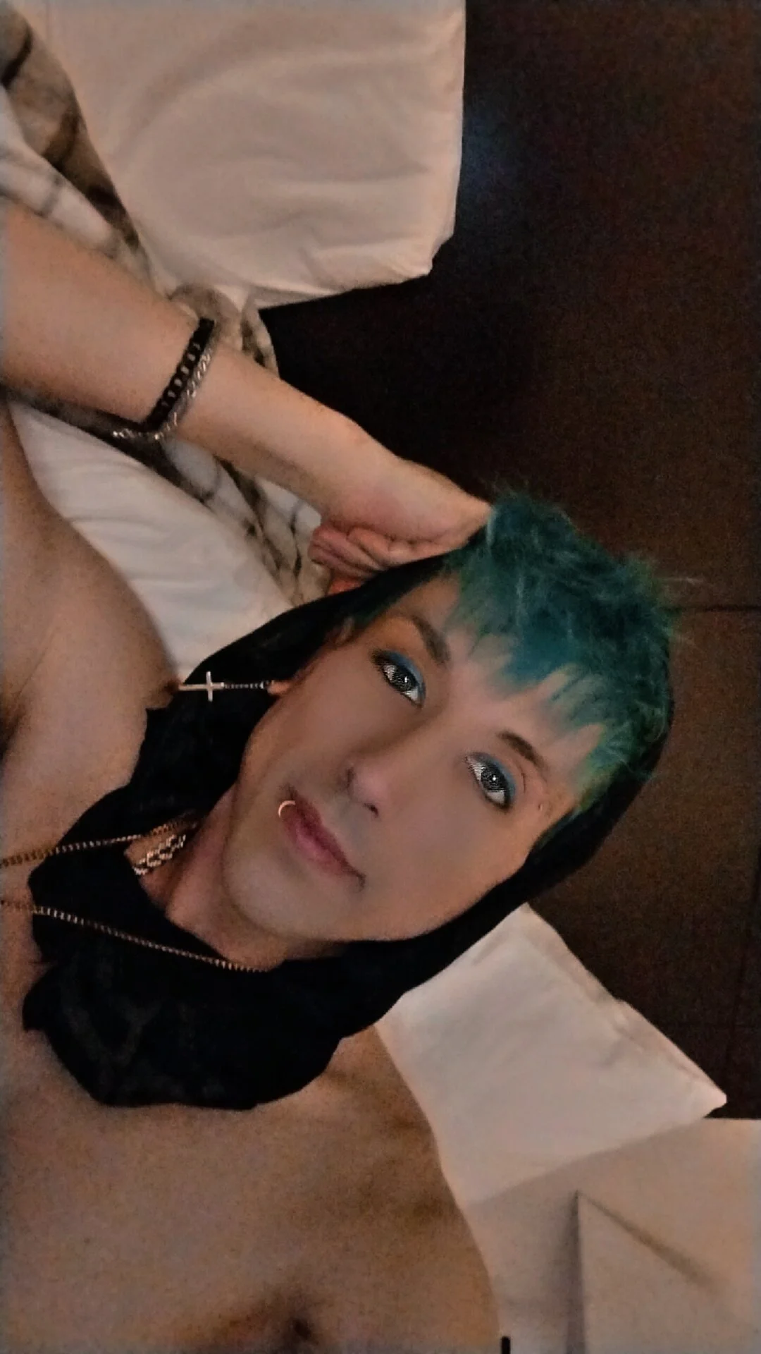 XXX Porn Photo of Nude AskAveryAnything 2