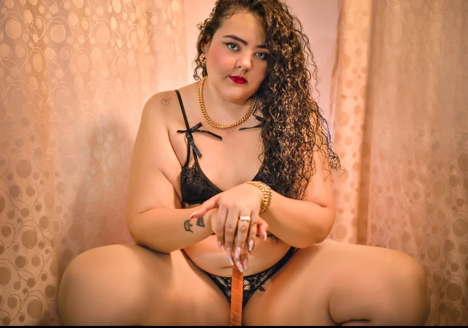 XXX Porn Photo of Nude emma_hoot1 3