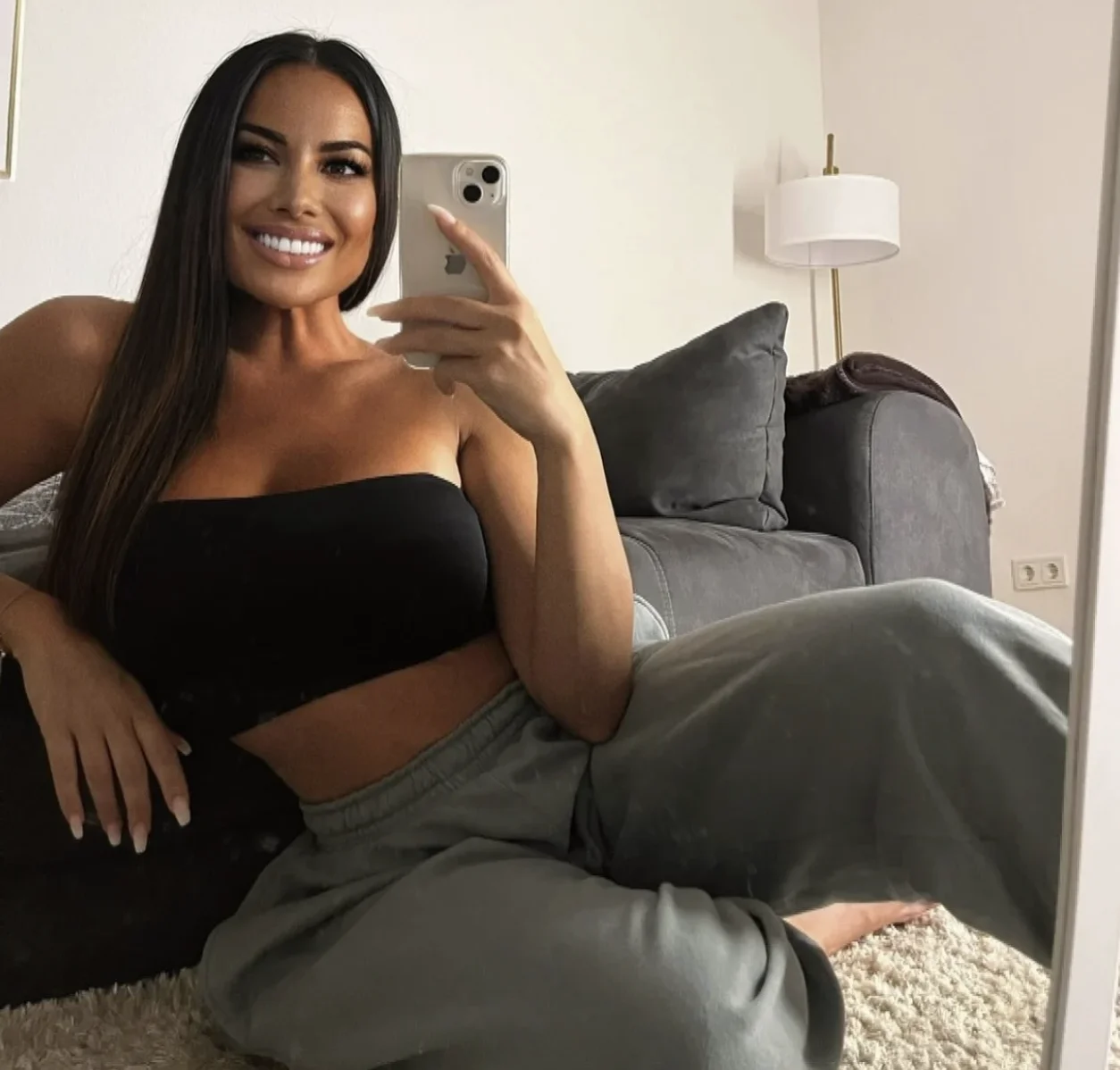 XXX Porn Photo of Nude AsianDreamx 6