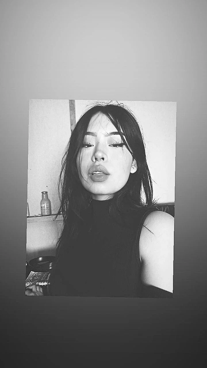 XXX Porn Photo of Nude Emily_Cat18 1