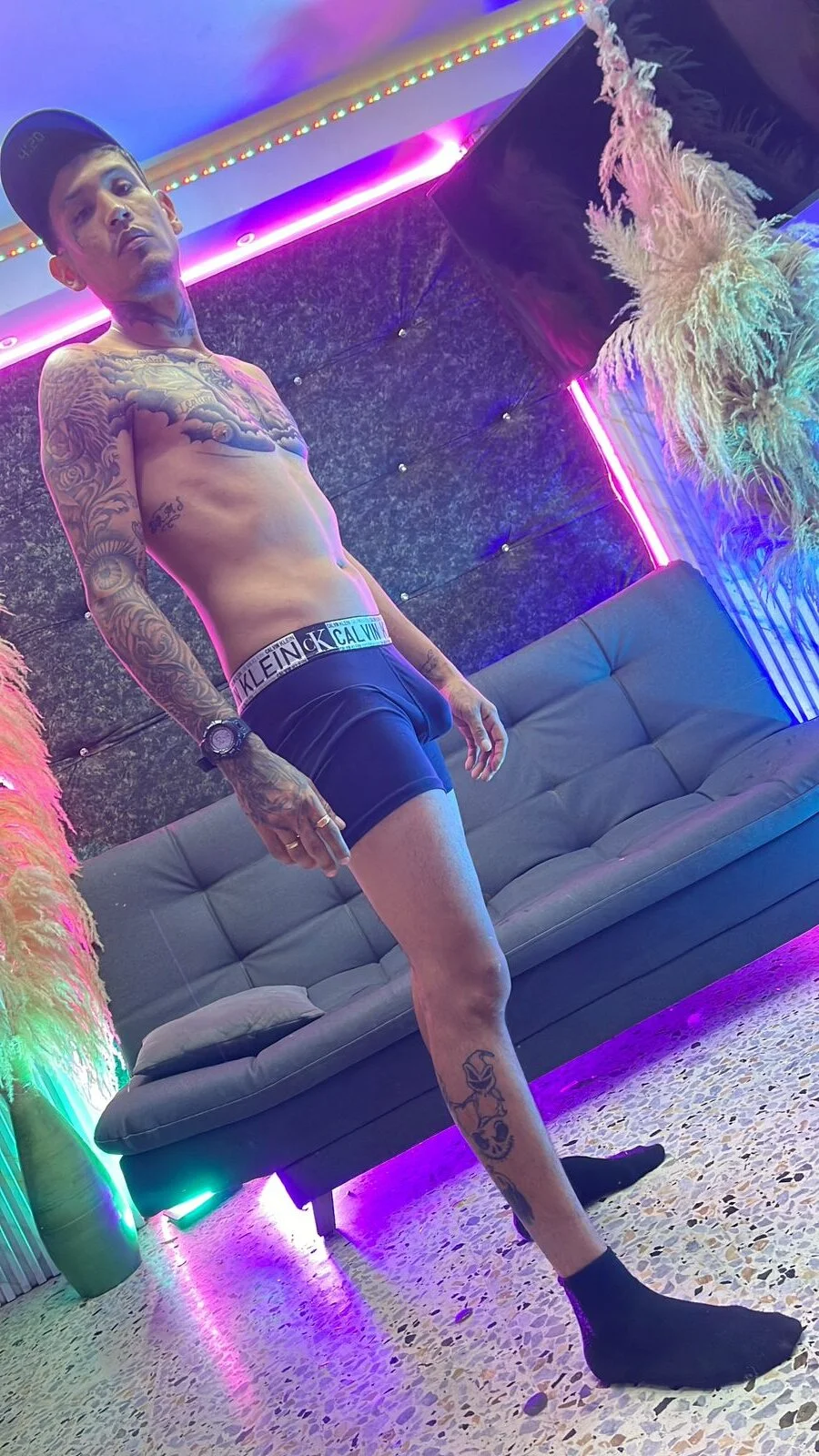 XXX Porn Photo of Nude Winsord_Bigcock 8