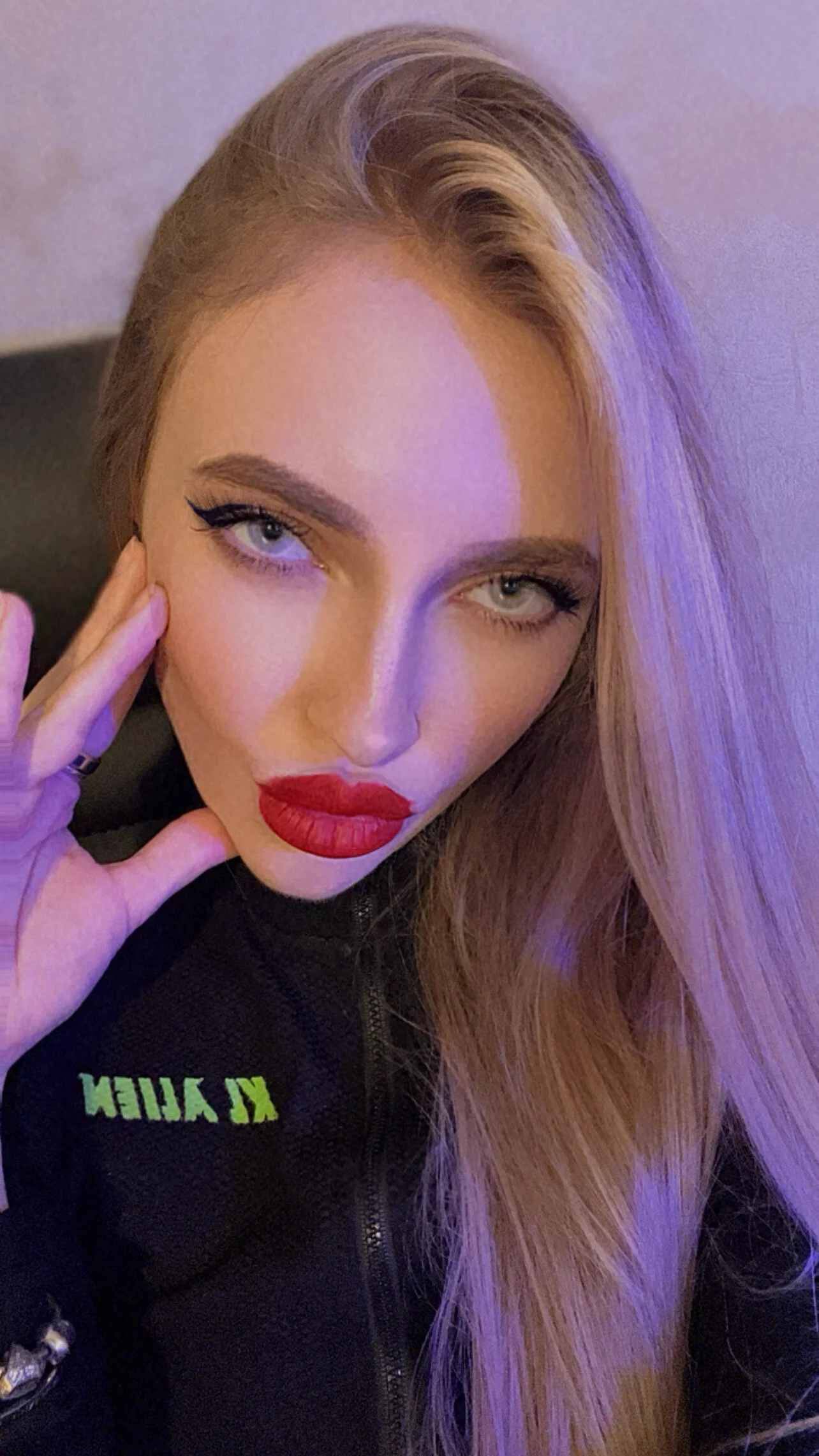 XXX Porn Photo of Nude Mistress__Alice_ 1