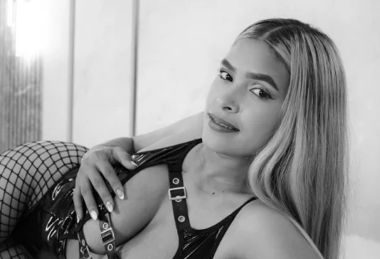 XXX Porn Photo of Nude valen_martinez_ 4