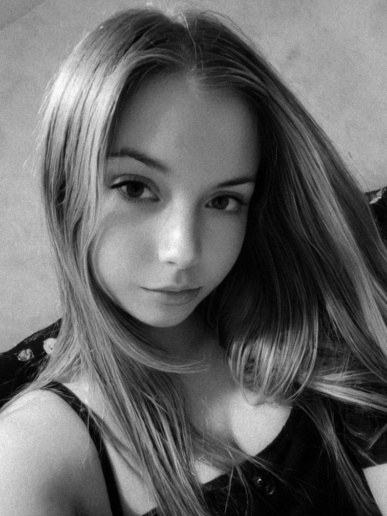 XXX Porn Photo of Nude TiaBIanks 8