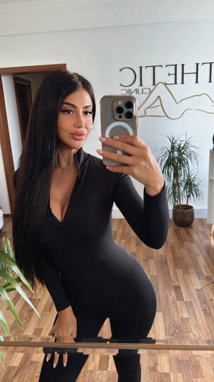 XXX Porn Photo of Nude MissMeganMoon 32