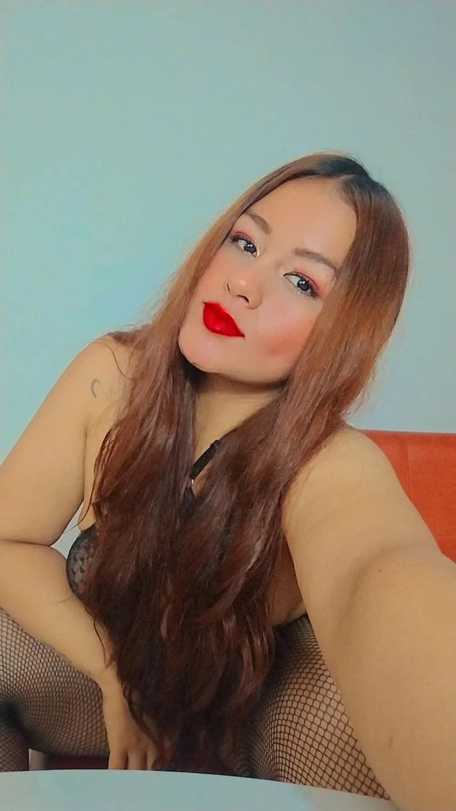 XXX Porn Photo of Nude Foxylisaflores 4