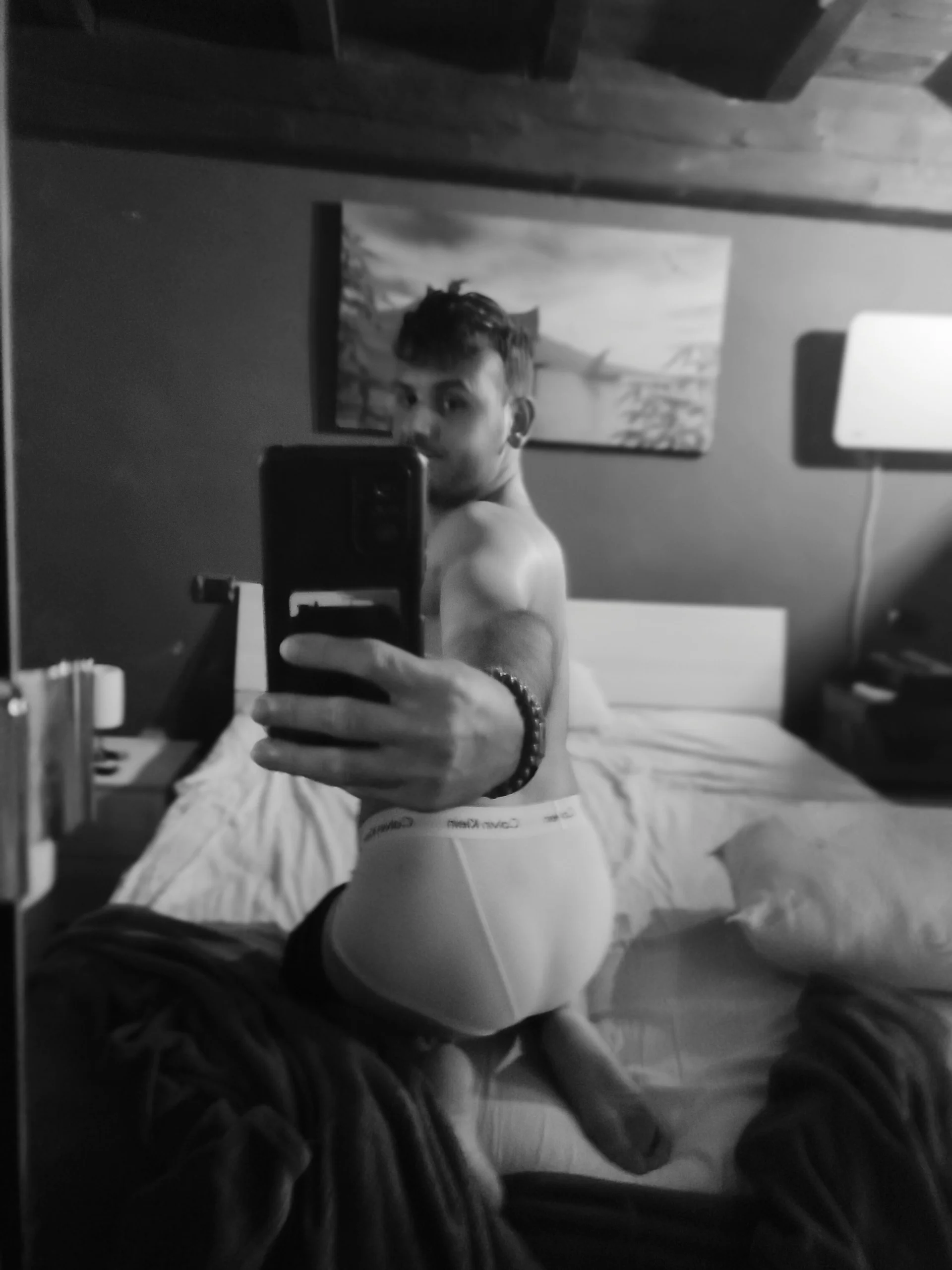 XXX Porn Photo of Nude TheKing966 12