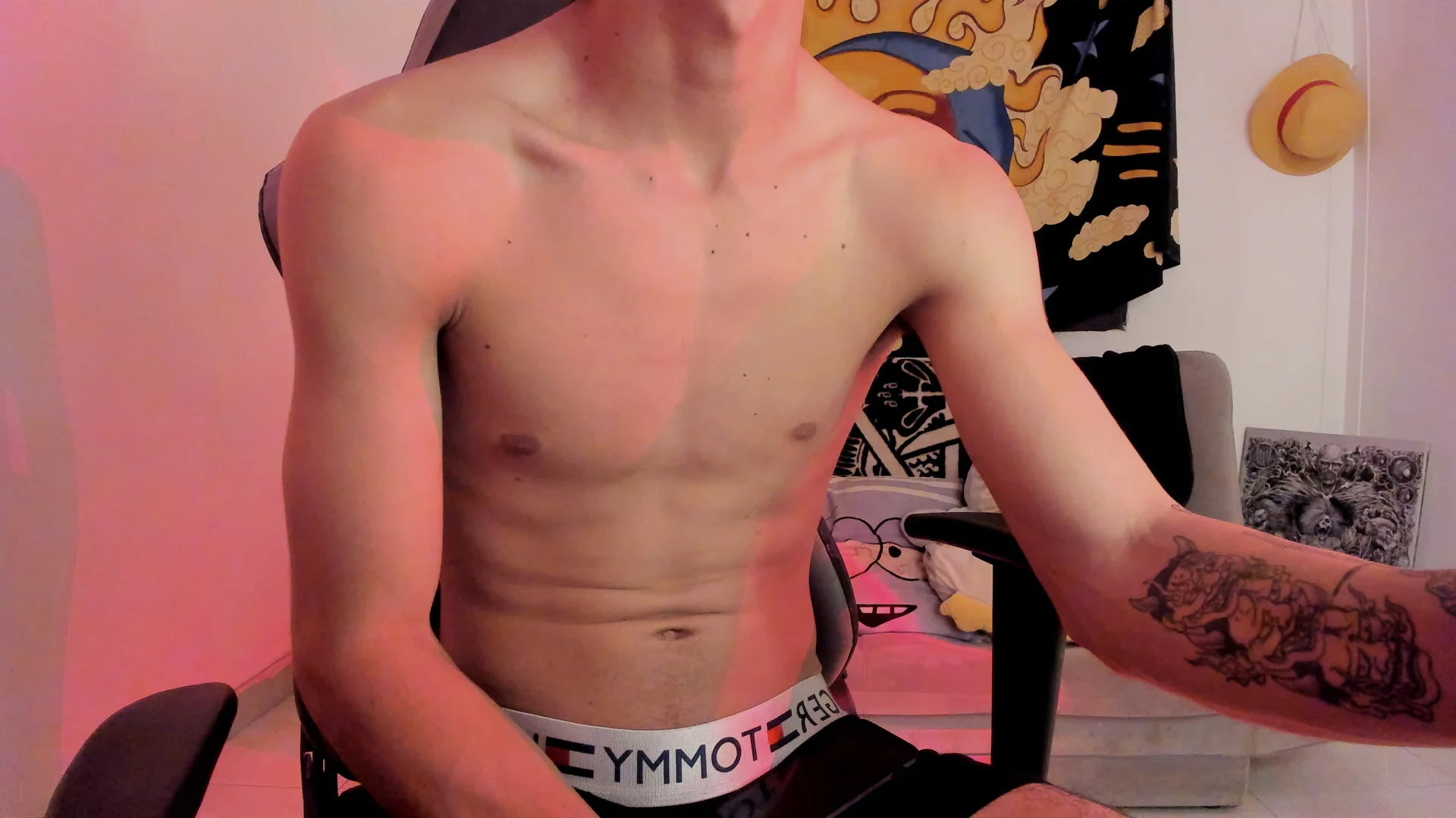 XXX Porn Photo of Nude lordpussy__ 2
