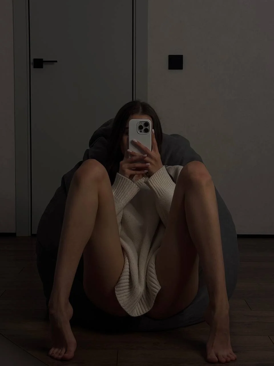 XXX Porn Photo of Nude HellPeach 55