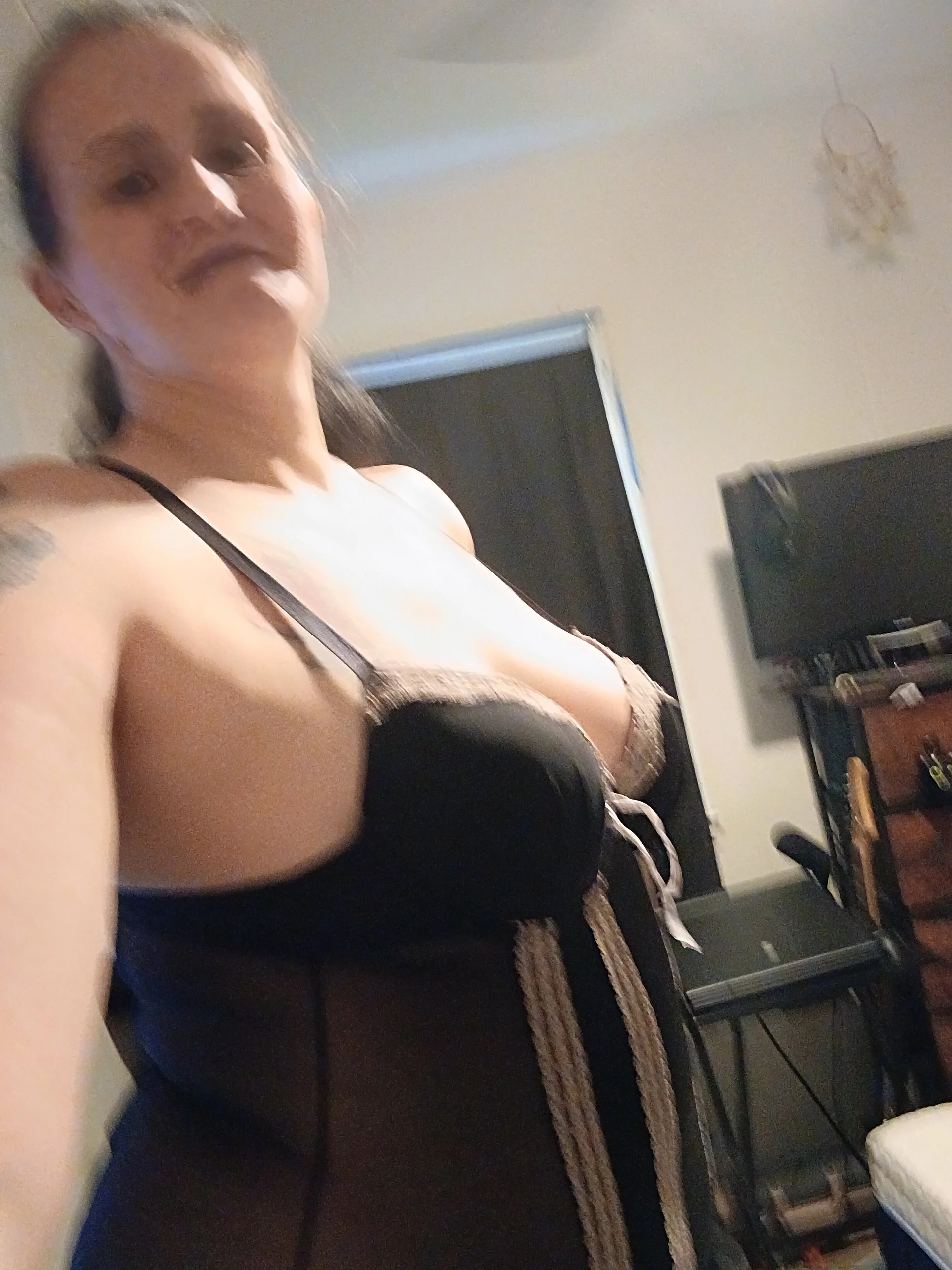 XXX Porn Photo of Nude Demonicmiss 18