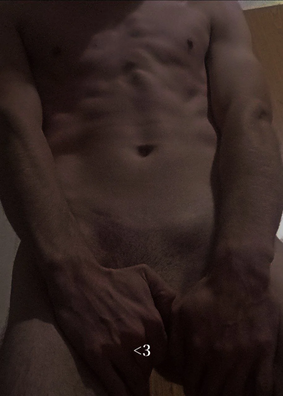 XXX Porn Photo of Nude BisexABS 8