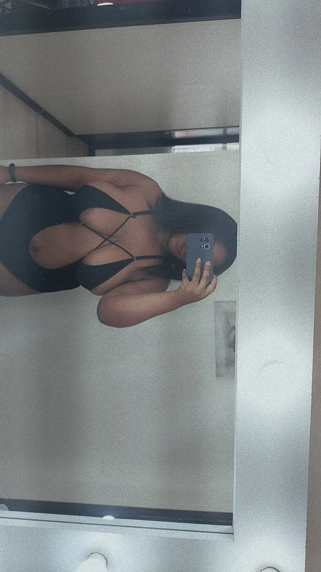 XXX Porn Photo of Nude liasweetgs 3