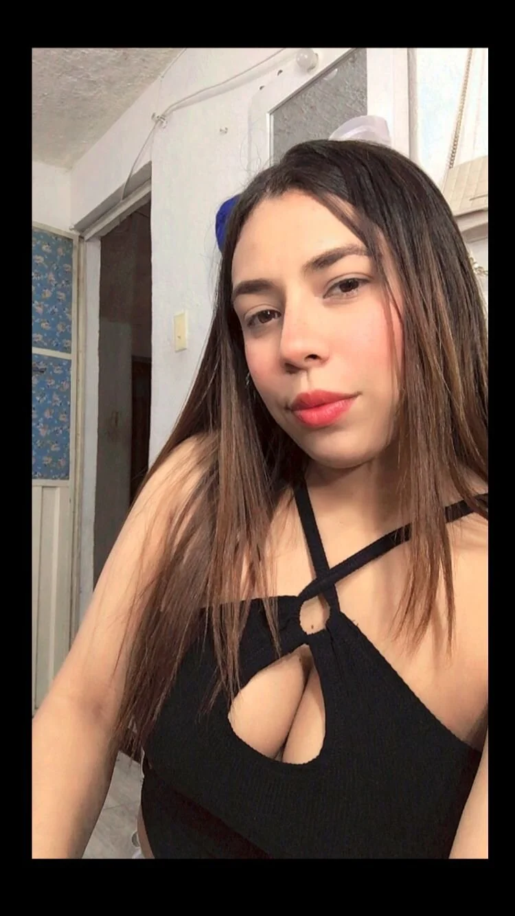 XXX Porn Photo of Nude Full_Fist 14