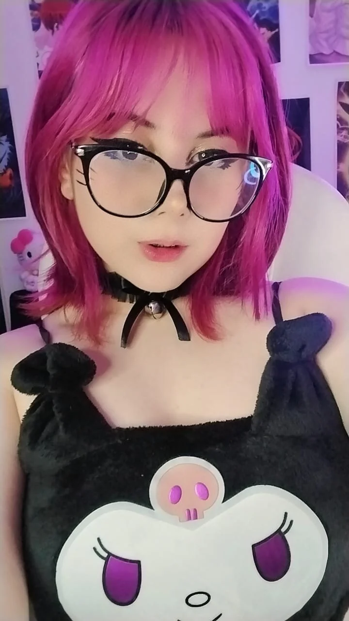 XXX Porn Photo of Nude avi_frost 15