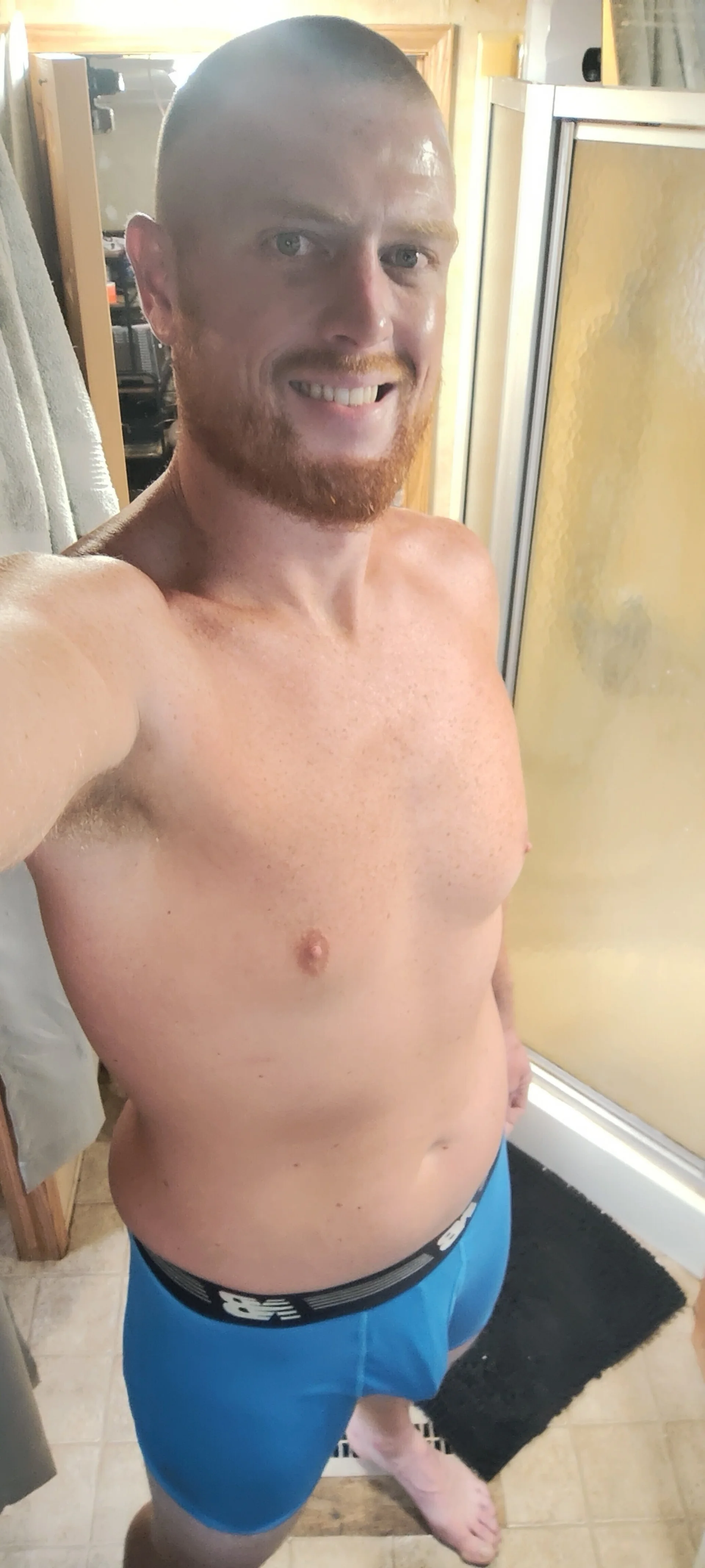 XXX Porn Photo of Nude BigGinngerr 16