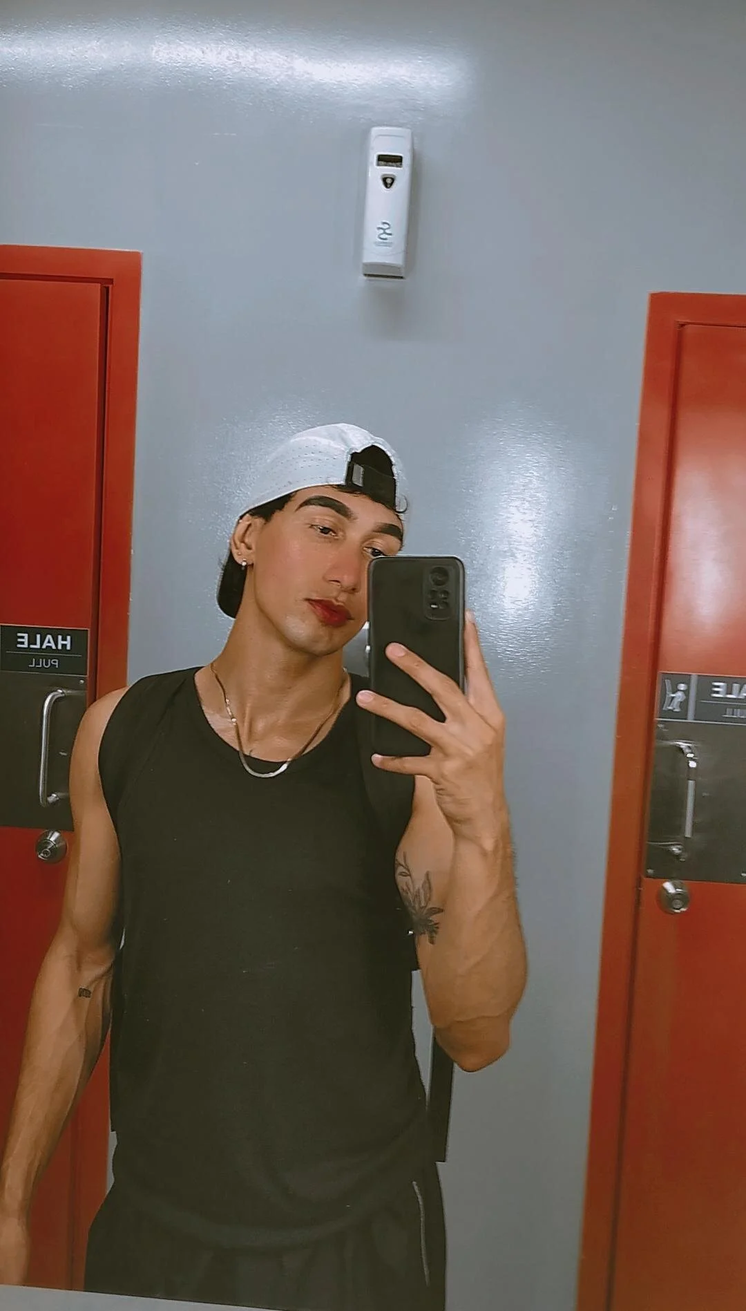 XXX Porn Photo of Nude DanntheWolff 3