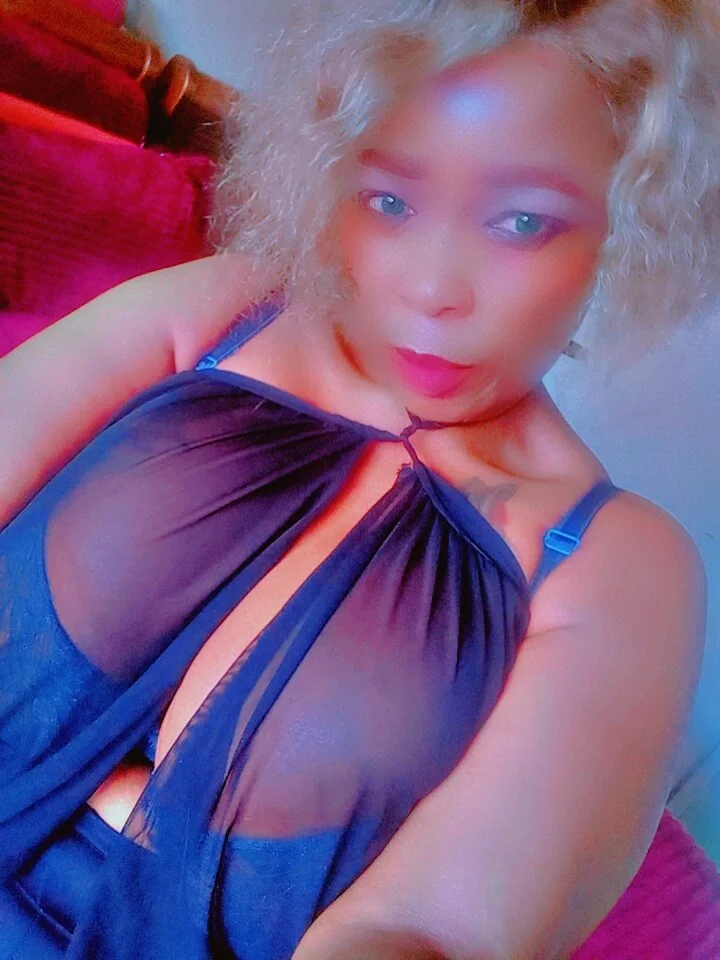 XXX Porn Photo of Nude Gucci_Bx 25