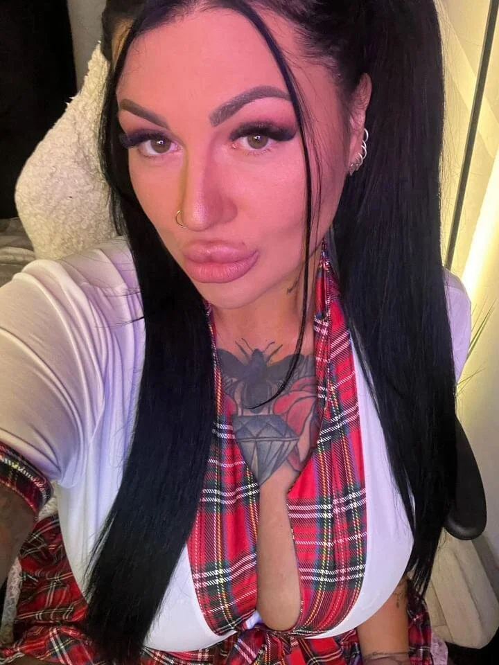 XXX Porn Photo of Nude krysstal003 5