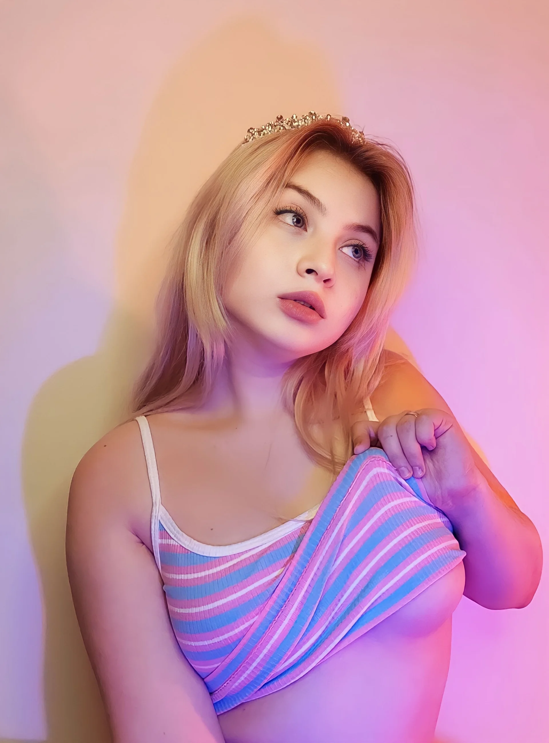 XXX Porn Photo of Nude shy_blondiee 5