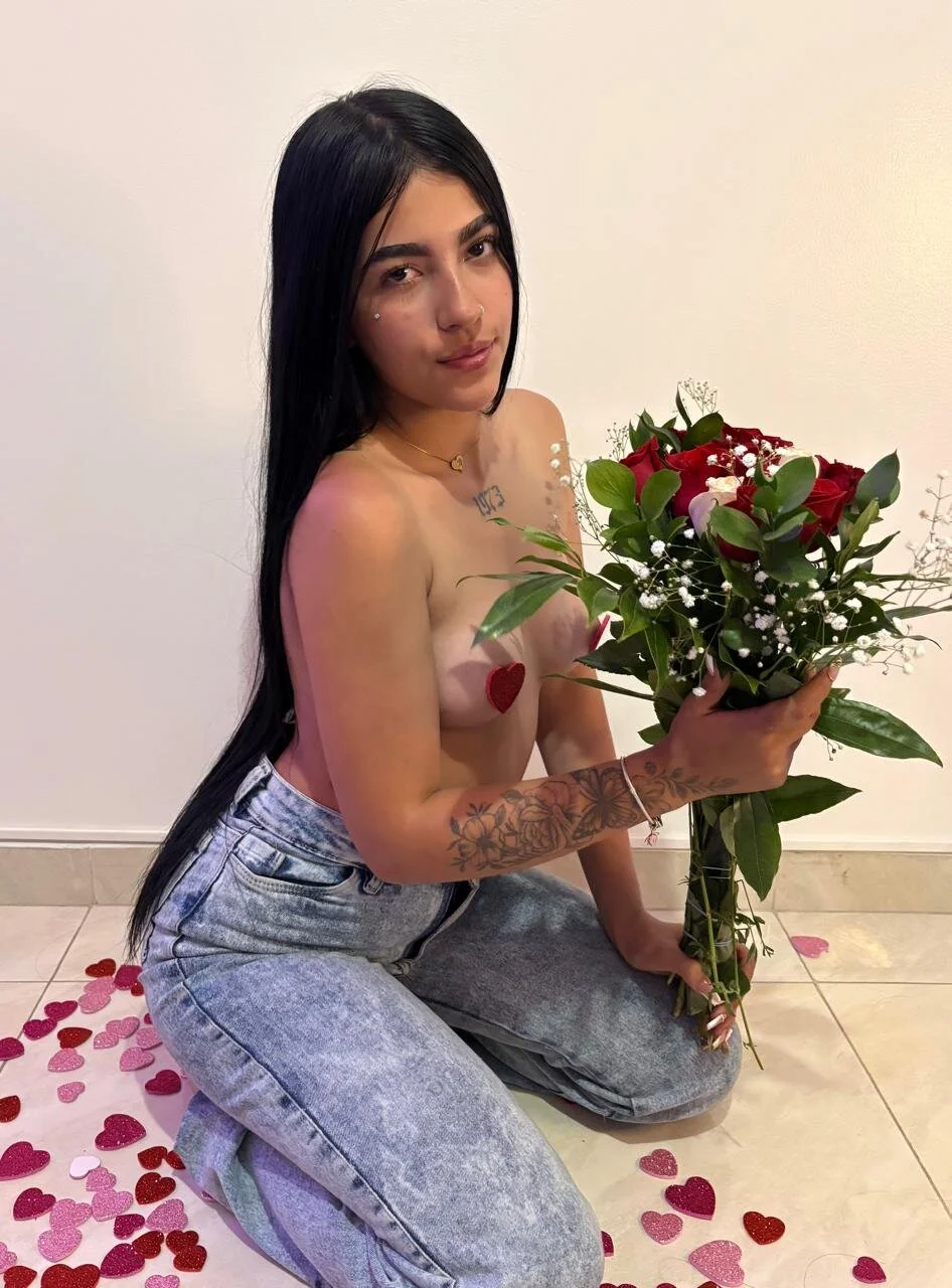 XXX Porn Photo of Nude eimyy_rouse 30