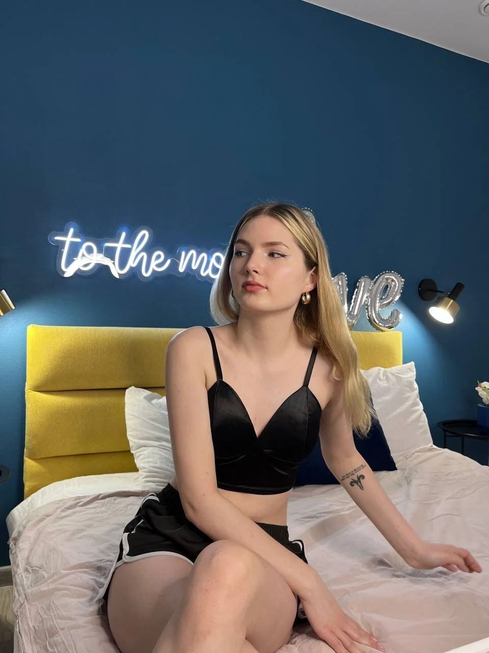 XXX Porn Photo of Nude EvelineAmore 6