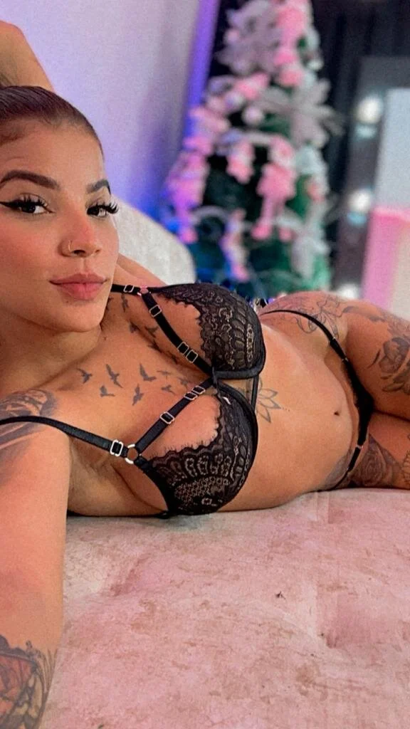 XXX Porn Photo of Nude EmmaRusellx 17
