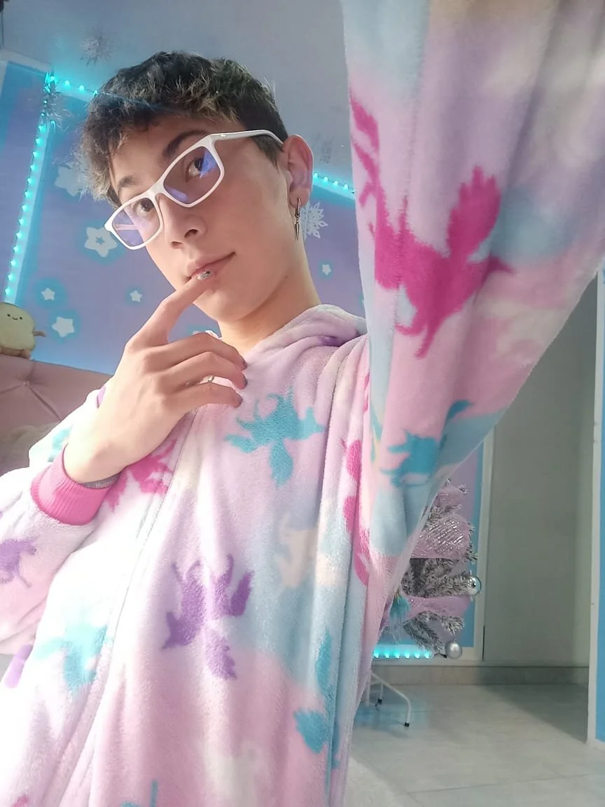 XXX Porn Photo of Nude Naughty__Chriss 22