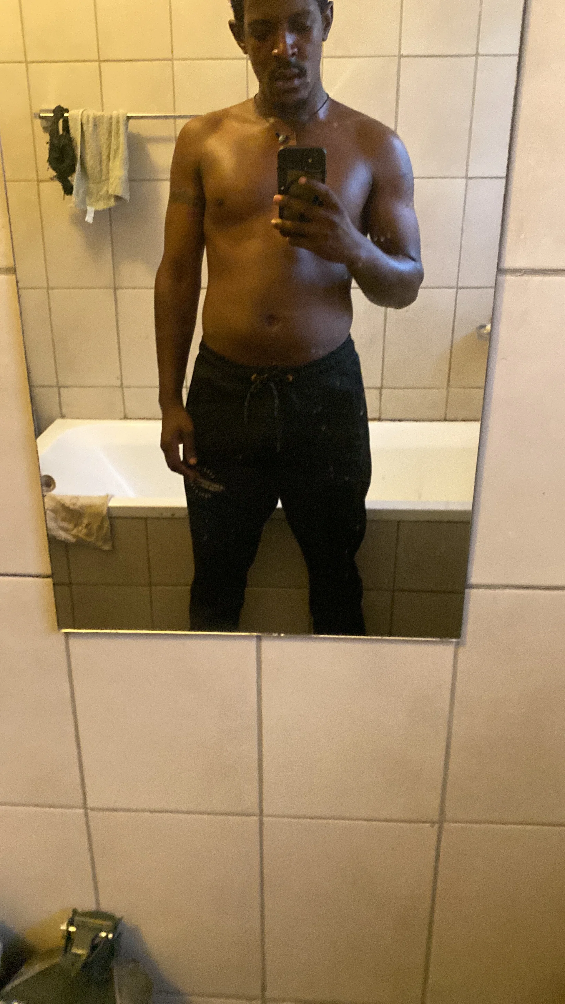 XXX Porn Photo of Nude BigdaddyDhandz 3