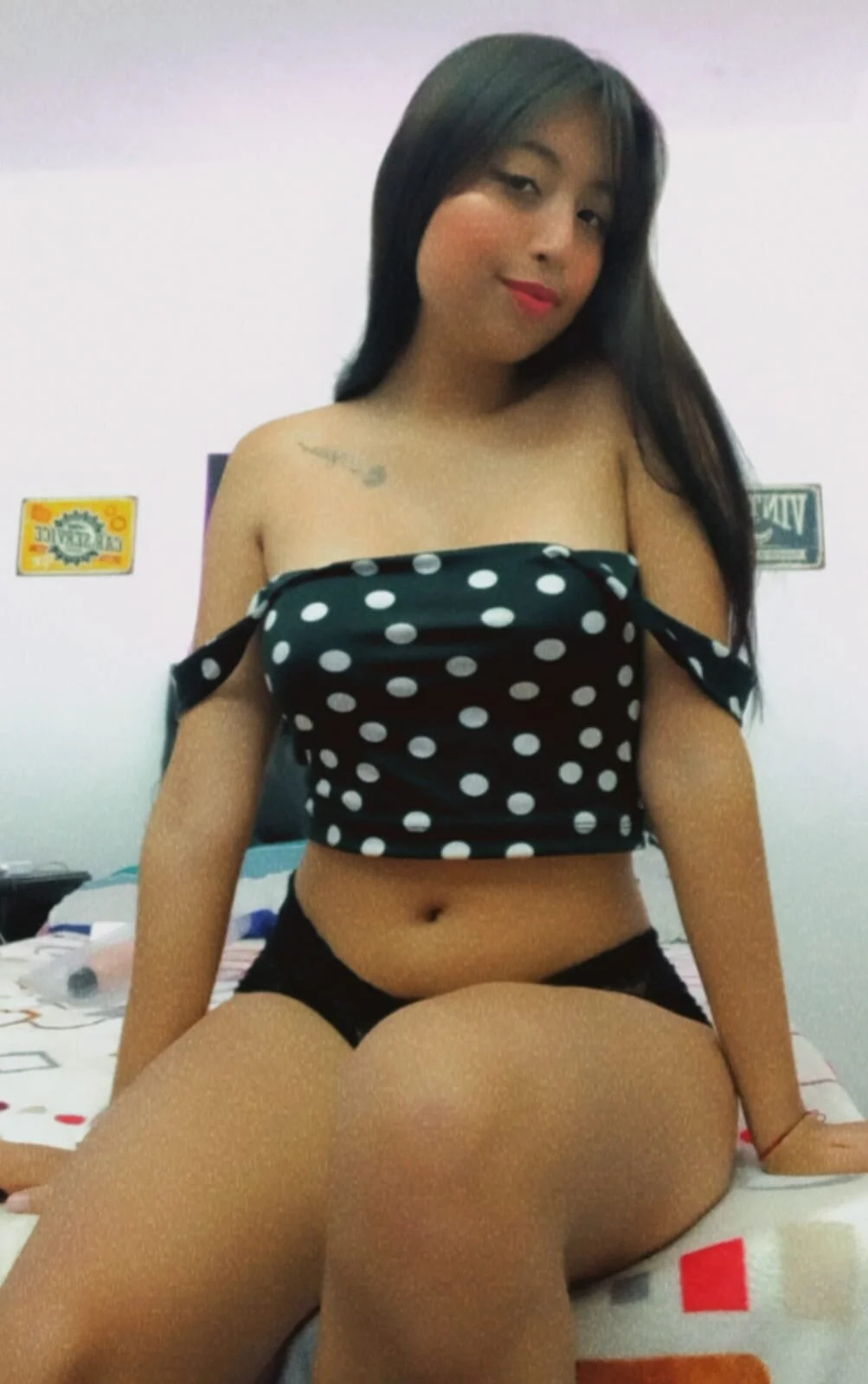 XXX Porn Photo of Nude Channel_brunnette 4