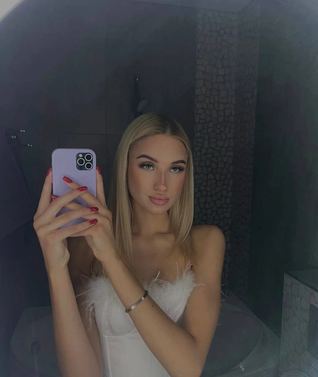 XXX Porn Photo of Nude Danger_Bella 20