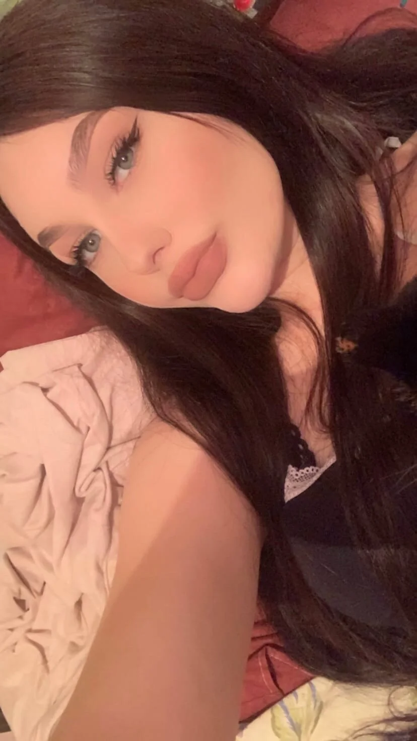 XXX Porn Photo of Nude bella__angels 3