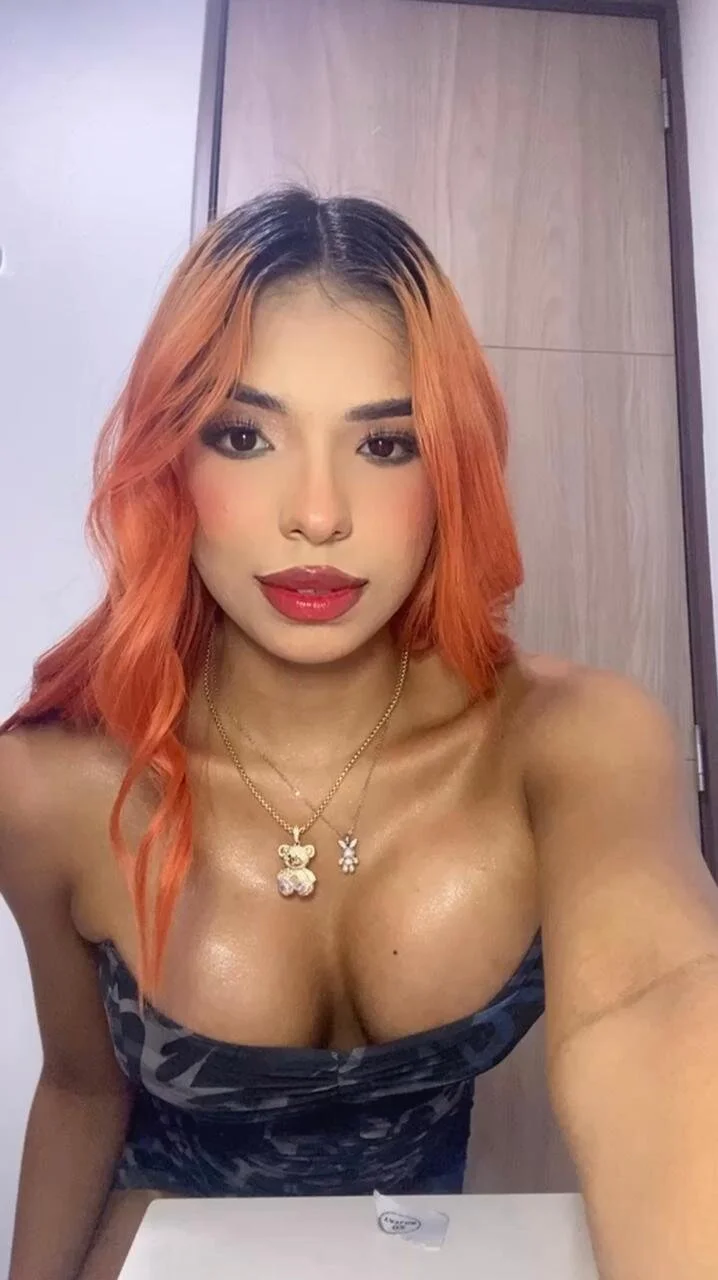 XXX Porn Photo of Nude Emmily_Savage 62
