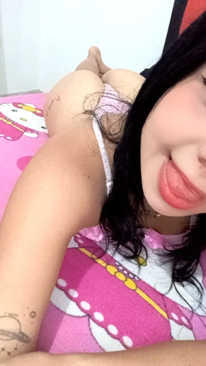 XXX Porn Photo of Nude ROSEE_KAYLA1 11