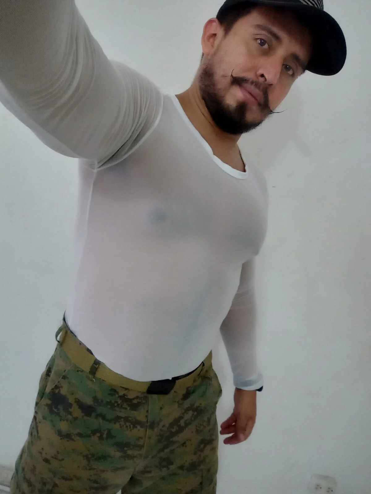 XXX Porn Photo of Nude KalethBigDick 2156