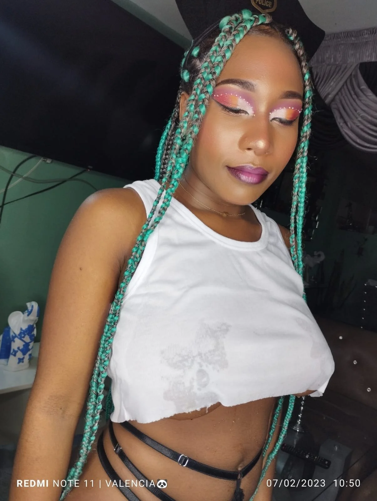 XXX Porn Photo of Nude sara_greyx 2