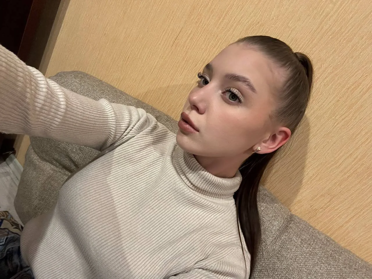 XXX Porn Photo of Nude Baby_Roze 5