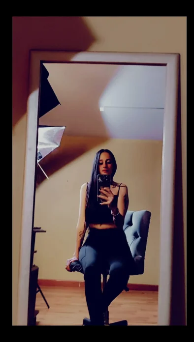XXX Porn Photo of Nude thin_tatto 30