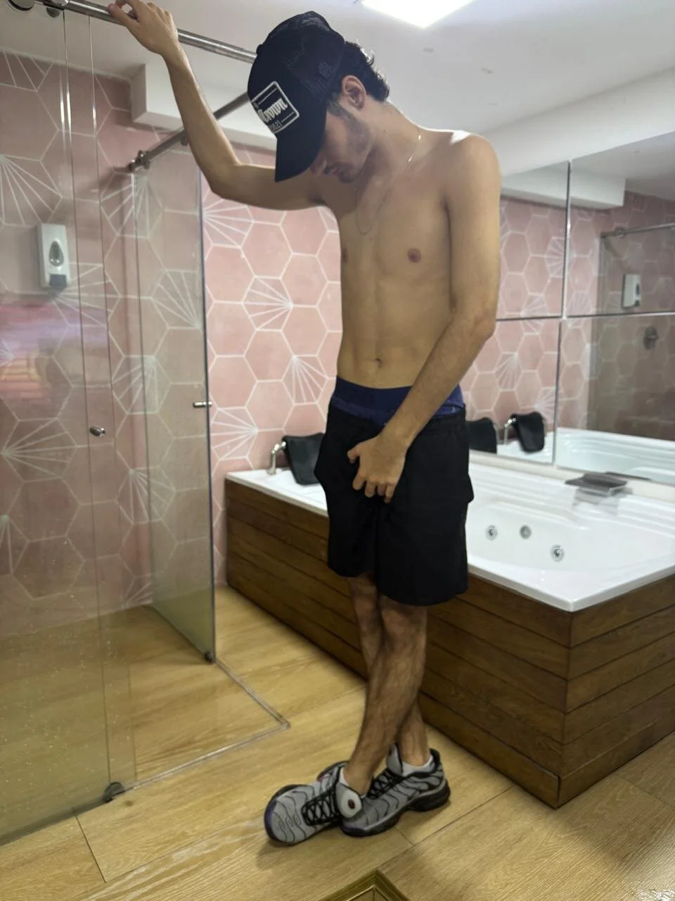 XXX Porn Photo of Nude Liam_Crown 55