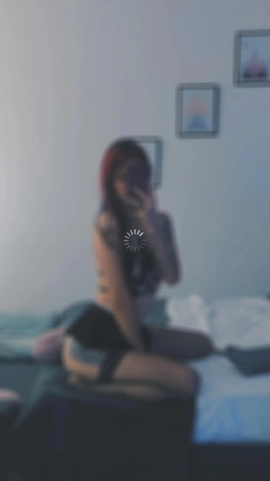 XXX Porn Photo of Nude Derieri_Blush 1