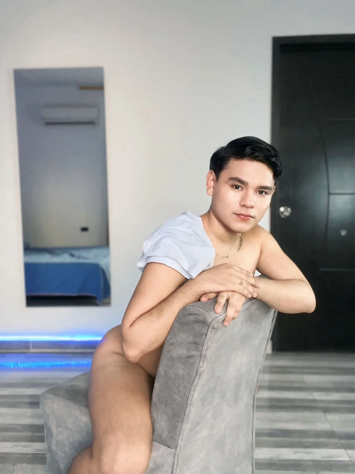 XXX Porn Photo of Nude NoahVance 15