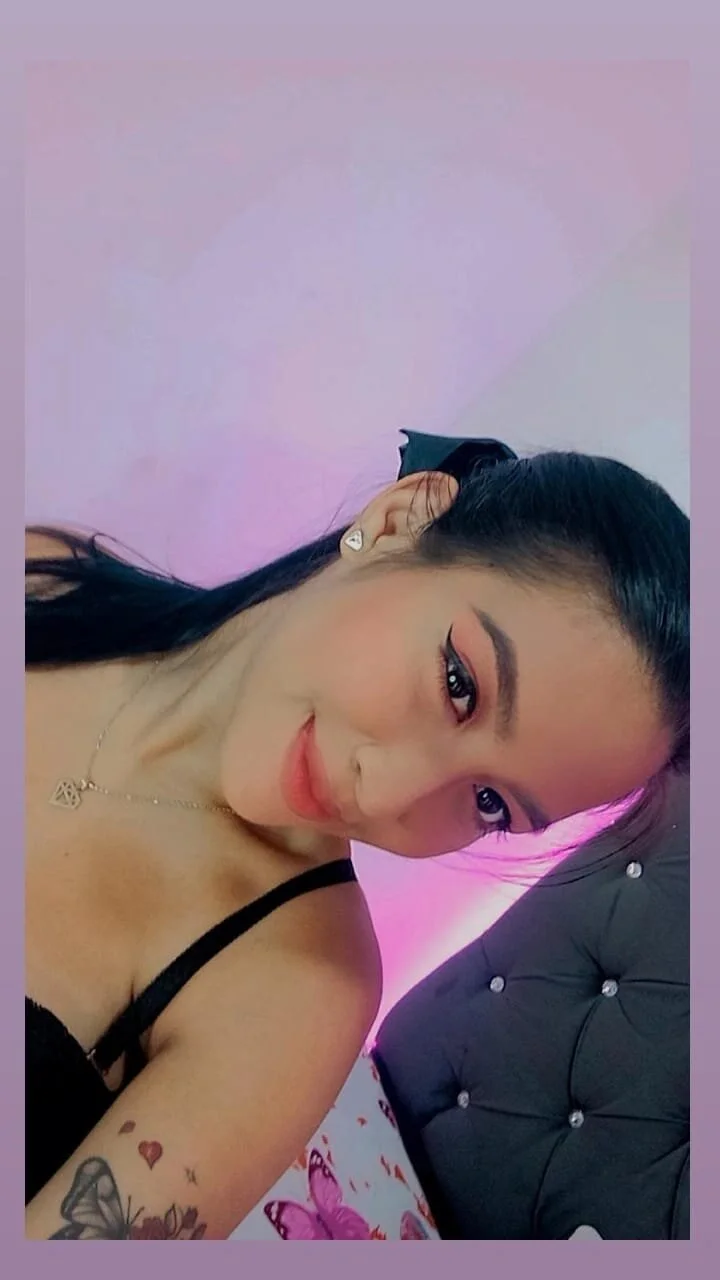 XXX Porn Photo of Nude sexy_latinas_69 2