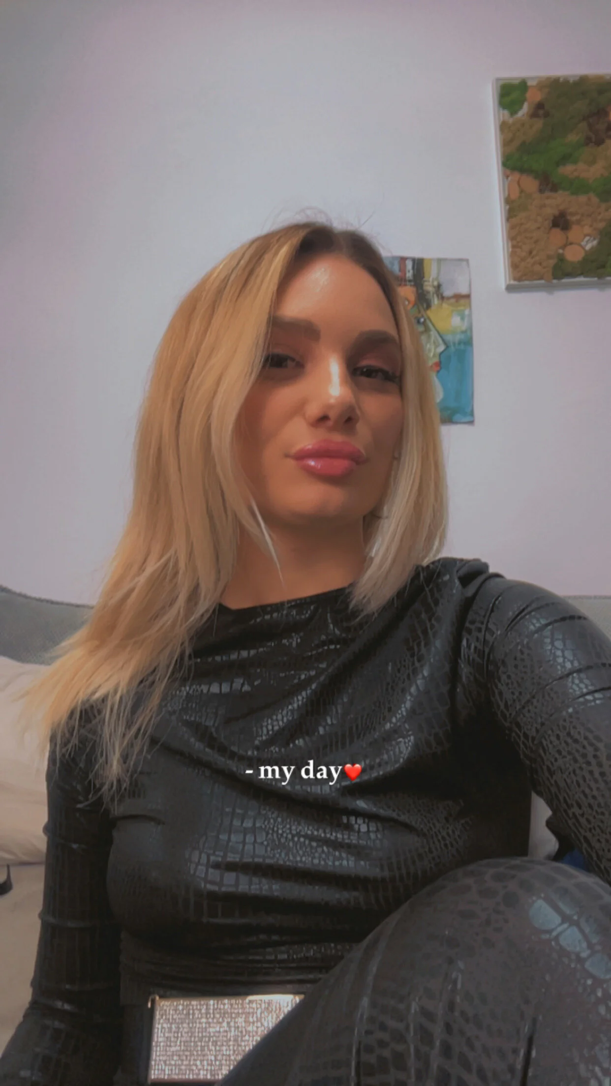 XXX Porn Photo of Nude FindomGoddess1 6