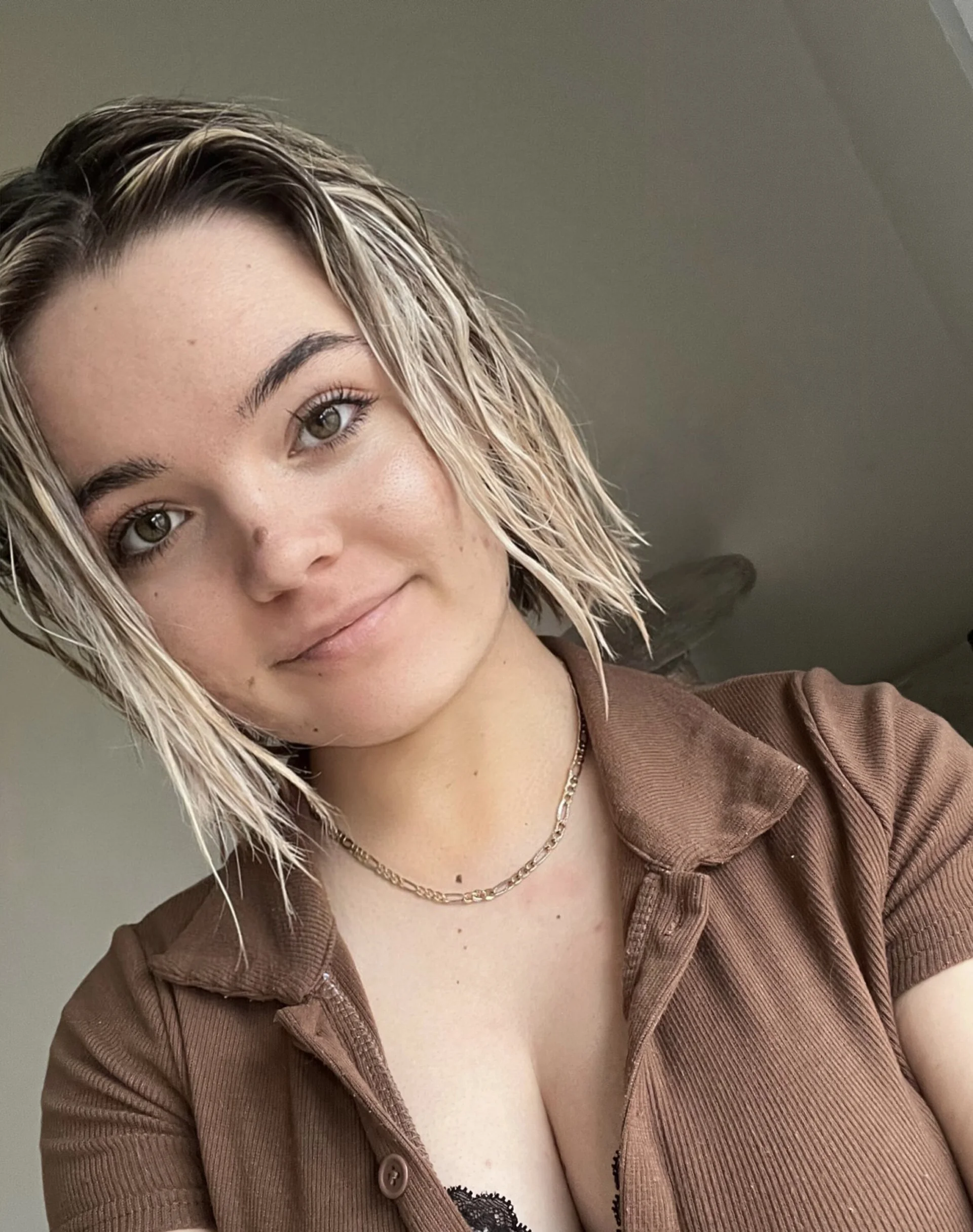 XXX Porn Photo of Nude Briieverly 16
