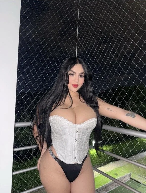 XXX Porn Photo of Nude Naughty_gigi 1