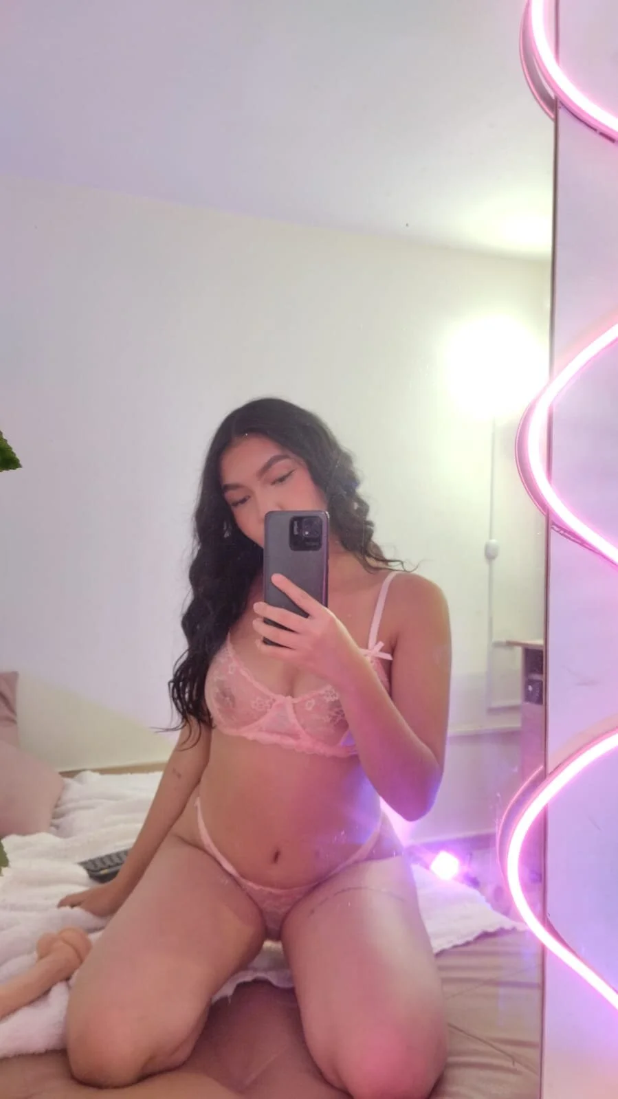 XXX Porn Photo of Nude Ameliiaa_tay 64